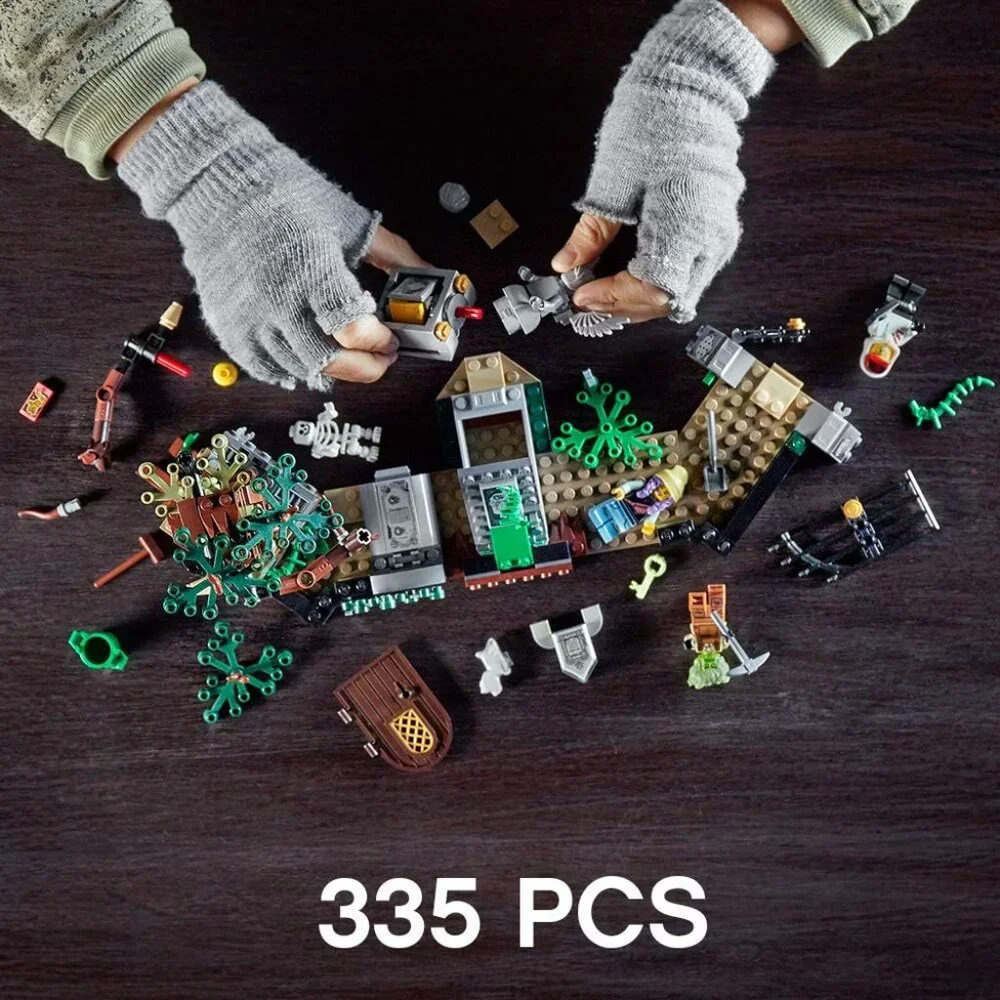 LEGO Hidden Side Graveyard Mystery 70420 Building Kit SET NEW App Toy AR Interac